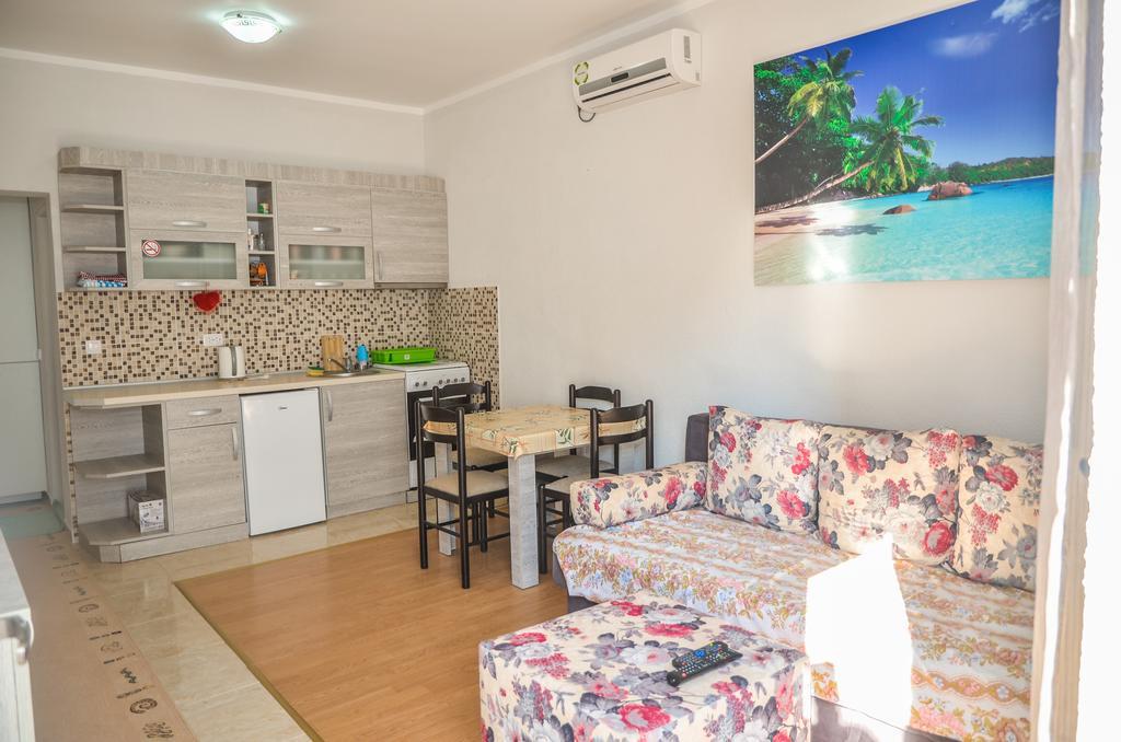 Apartments Paradise Улцинь Экстерьер фото